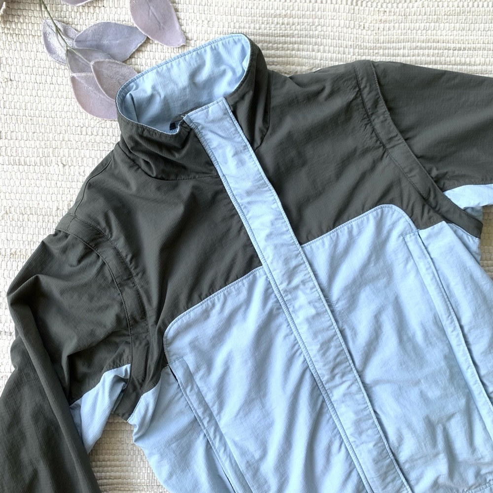 Adidas blue and gray zip jacket H-005